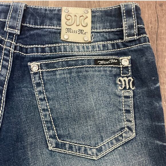 Miss Me Bootcut Jeans – Style J55151B2 – Size 30 / W 16.5 – Color MK 69 - Picture 6 of 8